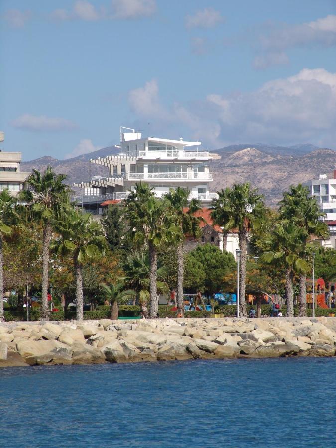 1-80 Collection By Trulycyprus Apartman