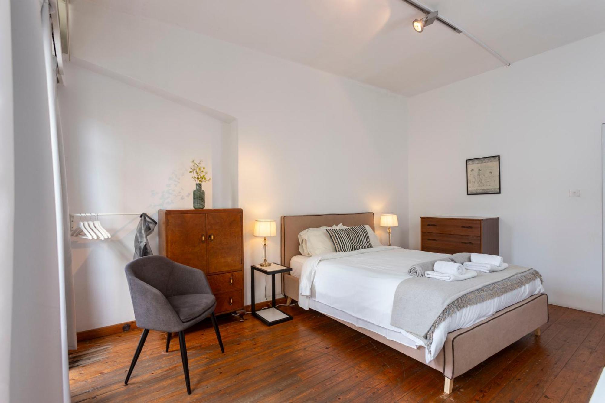 1-80 Collection By Trulycyprus Appartement